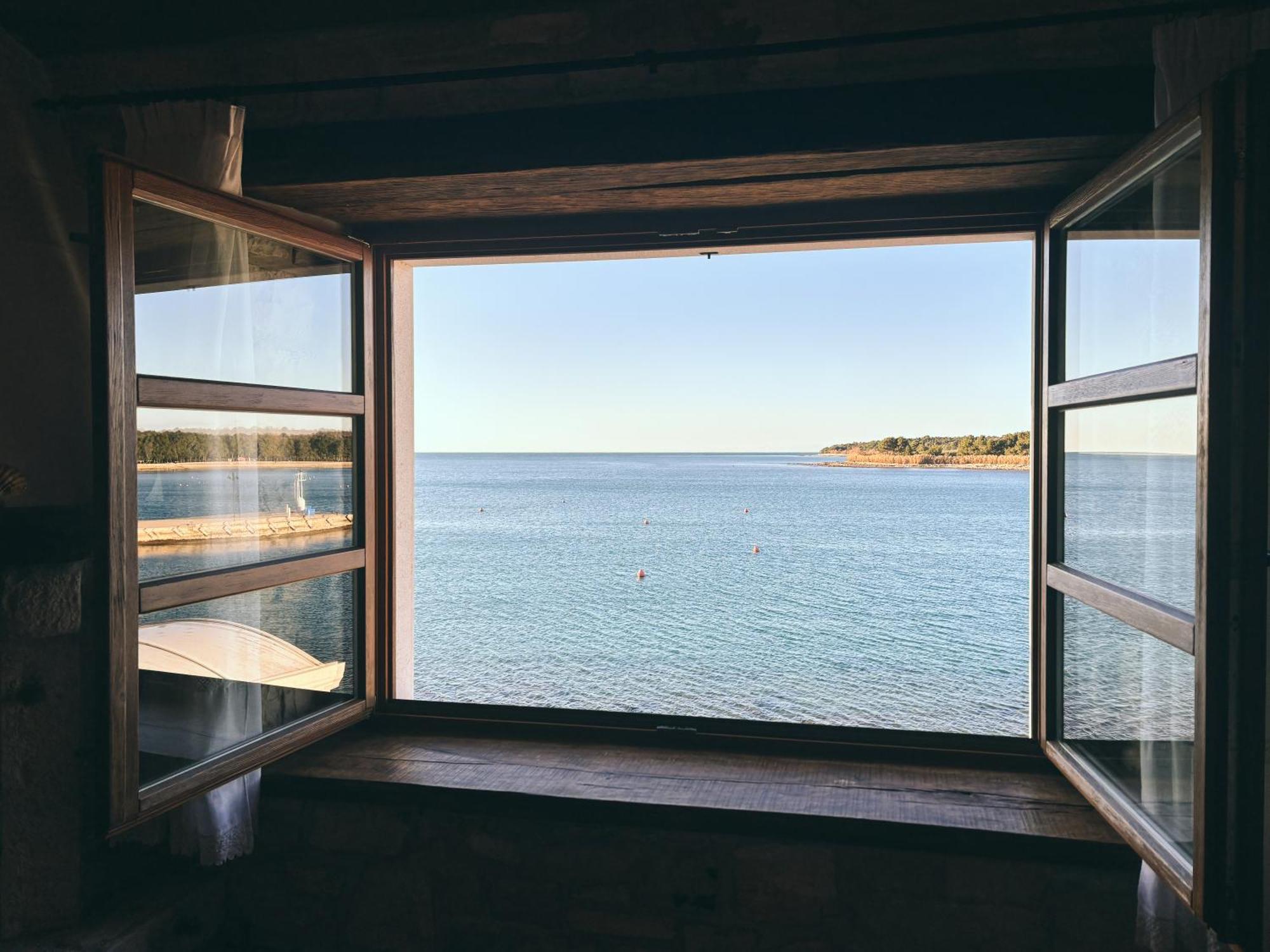 City Center Coastal Escape - Apartments With Sea View Or Cozy Room Novigrad Istria Eksteriør bilde