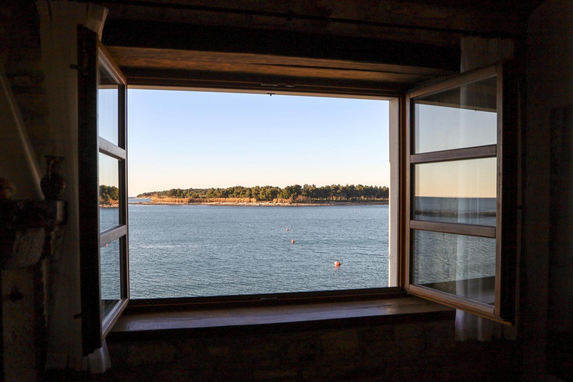 City Center Coastal Escape - Apartments With Sea View Or Cozy Room Novigrad Istria Eksteriør bilde