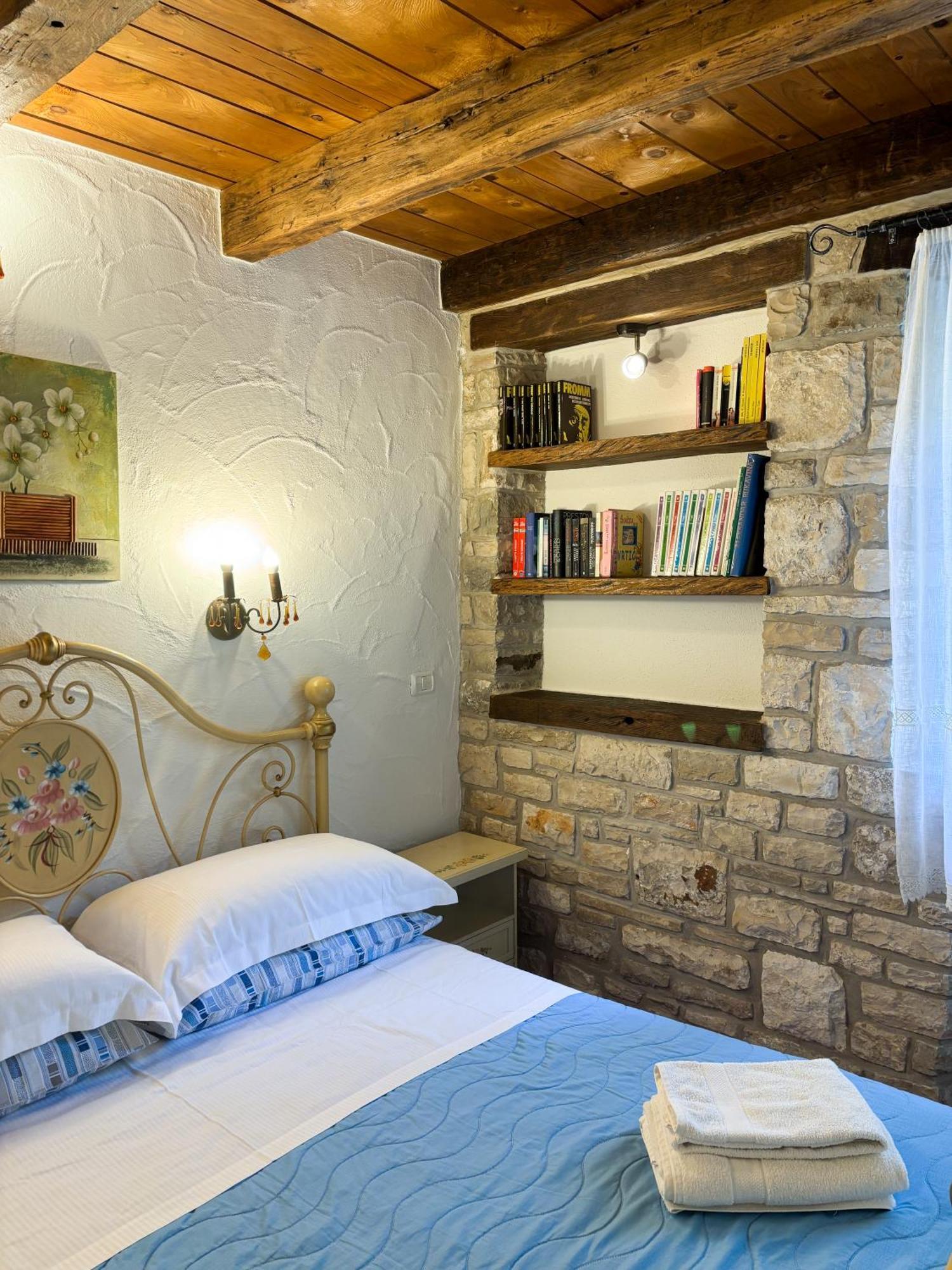 City Center Coastal Escape - Apartments With Sea View Or Cozy Room Novigrad Istria Eksteriør bilde