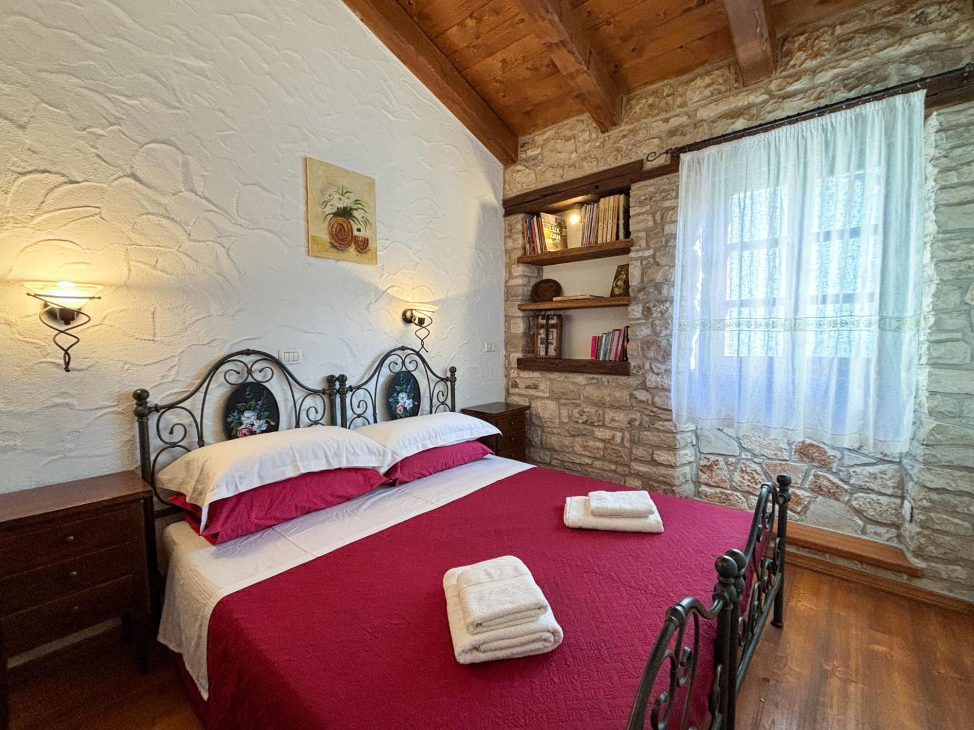 City Center Coastal Escape - Apartments With Sea View Or Cozy Room Novigrad Istria Eksteriør bilde